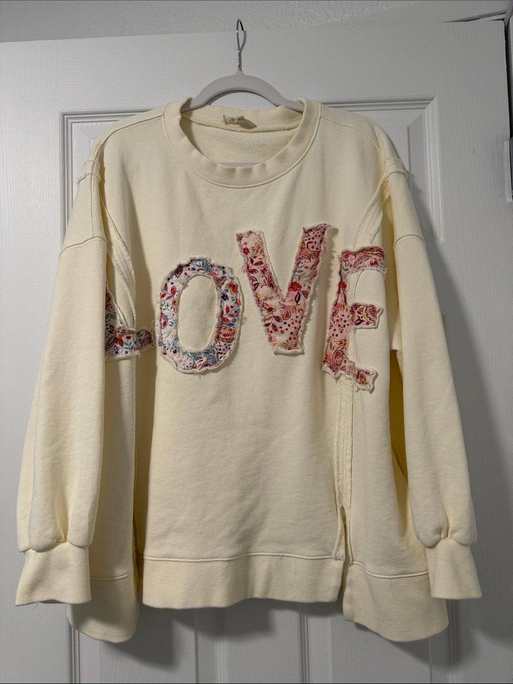 NWOT Blue Velvet LOVE Crewneck Sweatshirt